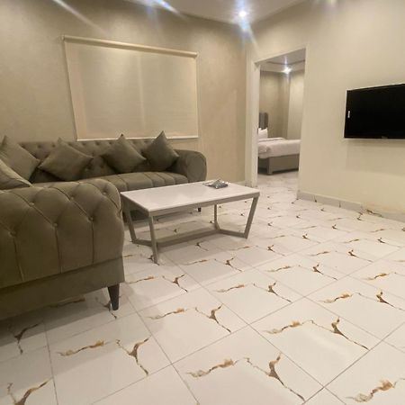 Luxe Suites Bahria Town Lahore Exterior photo