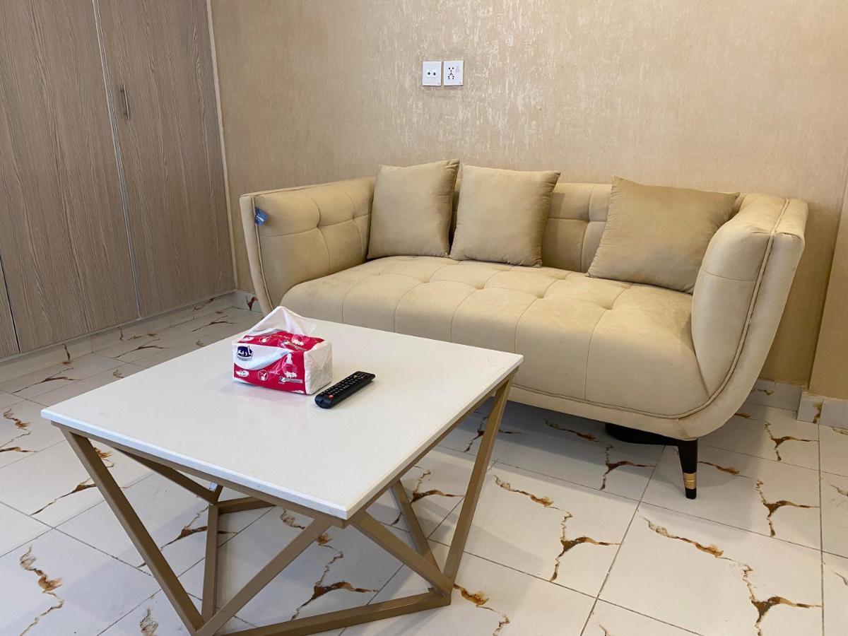 Luxe Suites Bahria Town Lahore Exterior photo