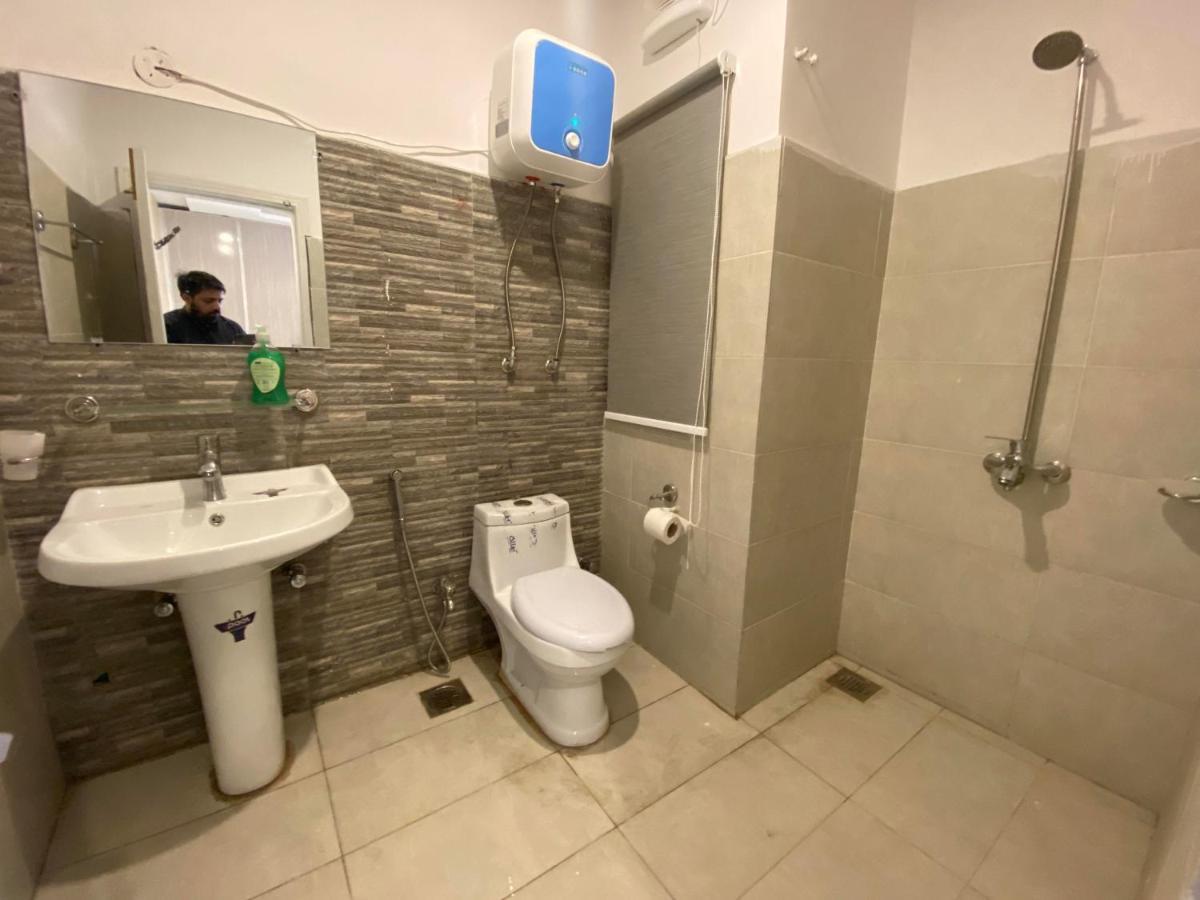 Luxe Suites Bahria Town Lahore Exterior photo